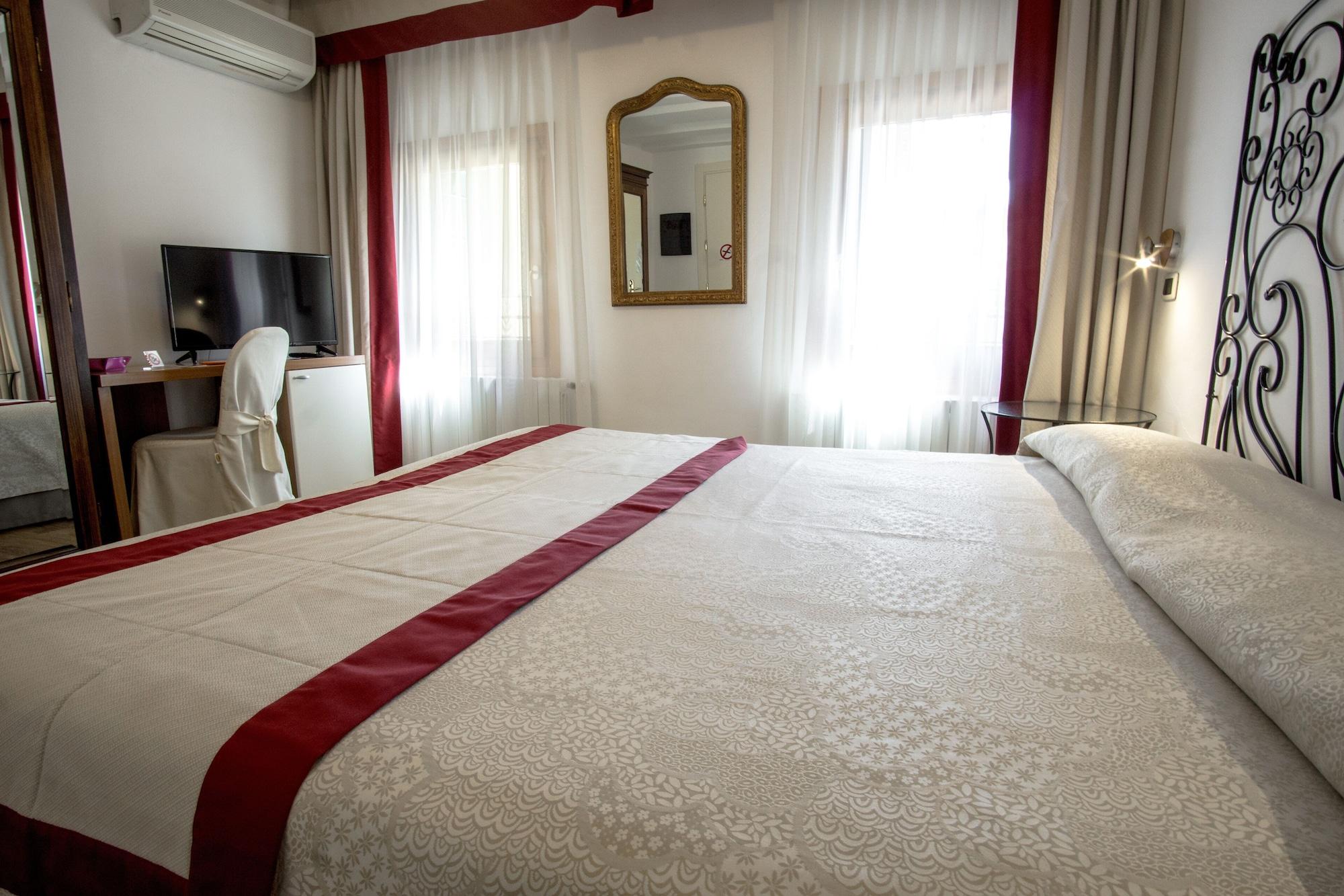 ונציה Hotel Antigo Trovatore מראה חיצוני תמונה